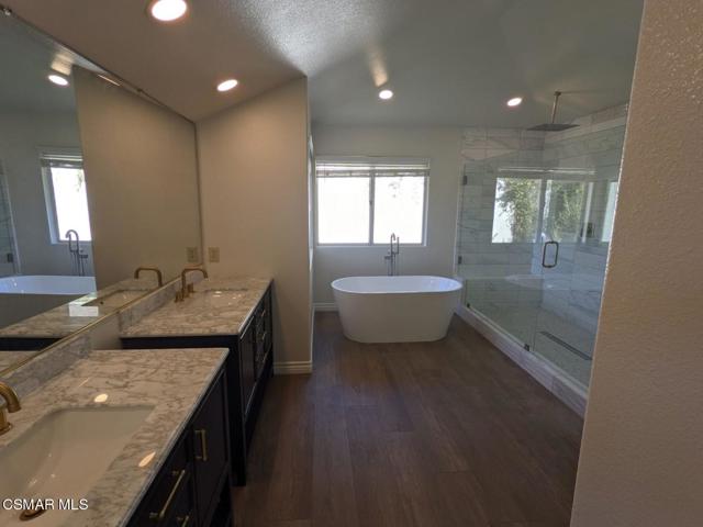 3 Bed Home for Sale in Oak Park, California