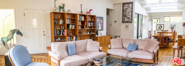 3 Bed Home for Sale in Santa Monica, California
