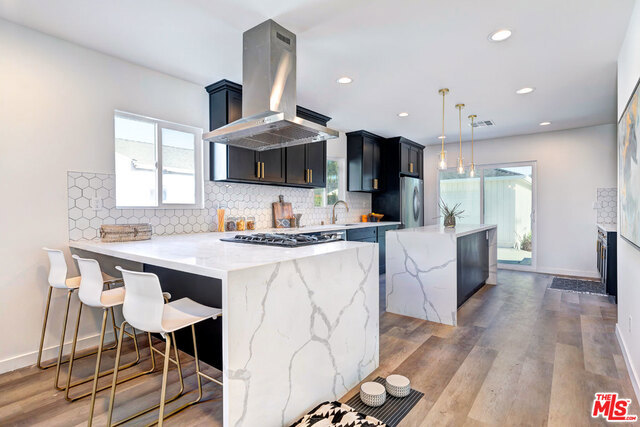 3 Bed Home for Sale in Los Angeles, California