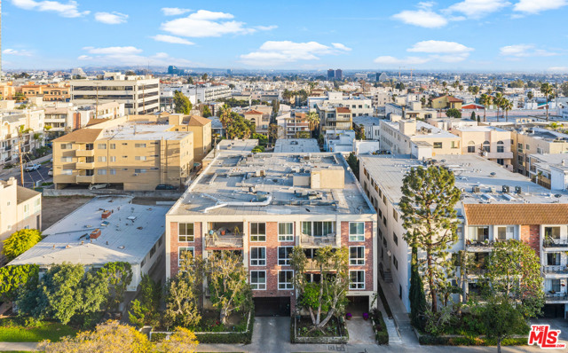 2 Bed Home for Sale in Los Angeles, California