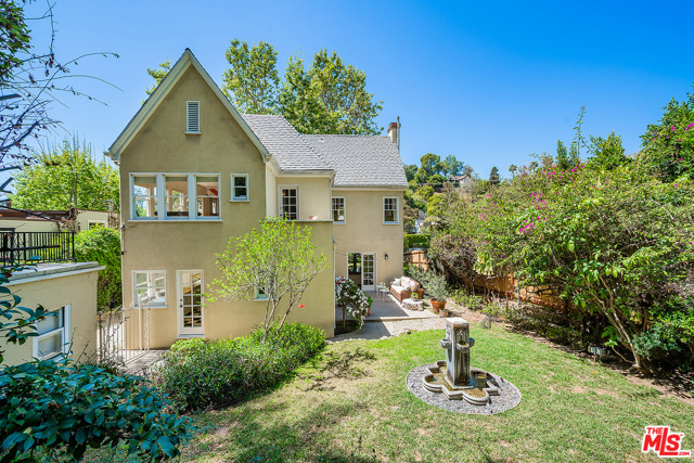 4 Bed Home for Sale in Los Angeles, California