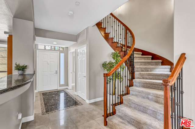 2 Bed Home for Sale in Playa Vista, California