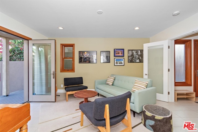 3 Bed Home for Sale in Playa del Rey, California
