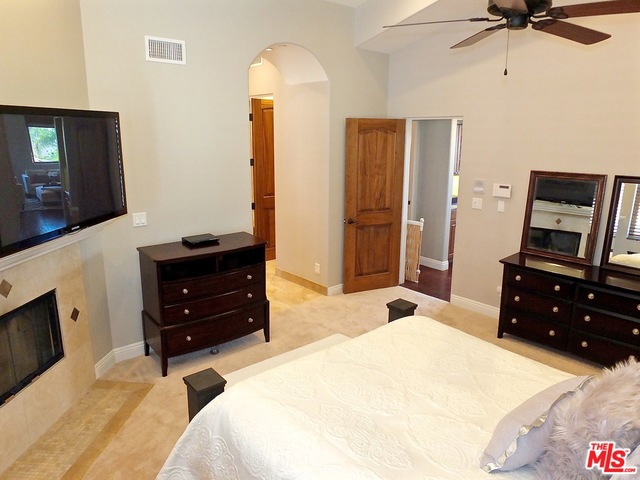 713 JUANITA Avenue, Redondo Beach, California 90277, 3 Bedrooms Bedrooms, ,3 BathroomsBathrooms,Residential,Sold,JUANITA,18338384