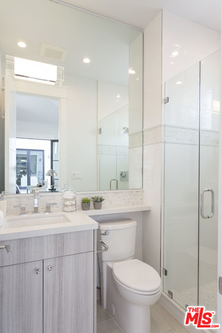 1350 23RD Street, Manhattan Beach, California 90266, 5 Bedrooms Bedrooms, ,3 BathroomsBathrooms,Residential,Sold,23RD,18340096