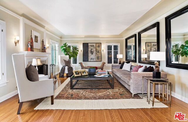 5 Bed Home for Sale in Los Angeles, California