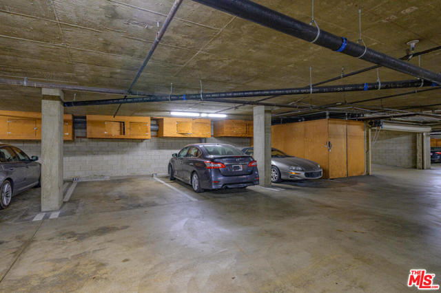 555 Esplanade, Redondo Beach, California 90277, 2 Bedrooms Bedrooms, ,2 BathroomsBathrooms,Residential,Sold,Esplanade,21752752