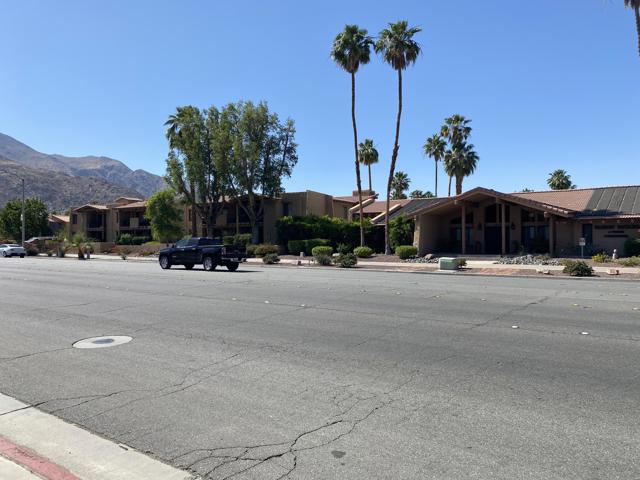 1050 E Ramon Road #122, Palm Springs, CA 92264