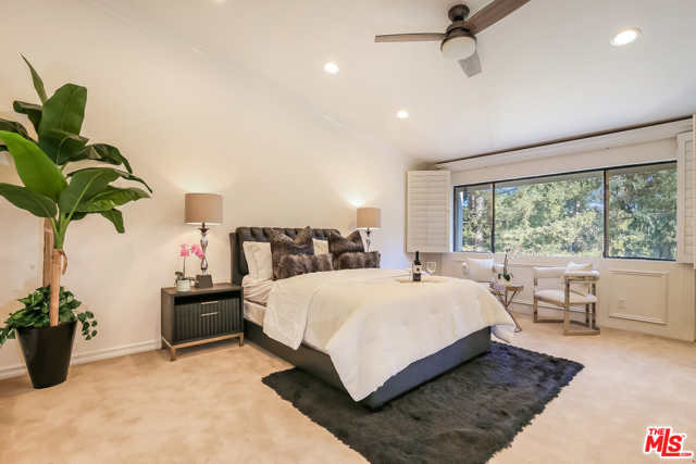 4 Bed Home for Sale in Los Angeles, California