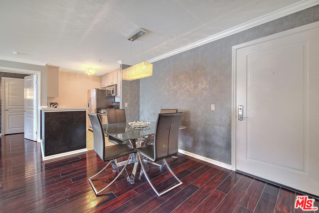 2 Bed Home for Sale in Los Angeles, California