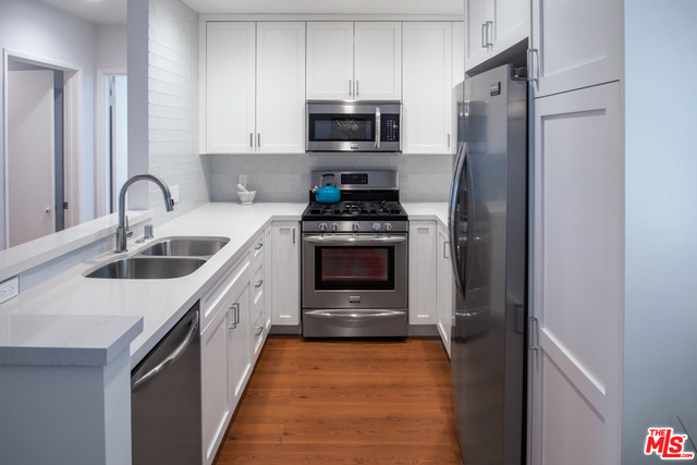 1 Bed Home for Sale in West Hollywood, California