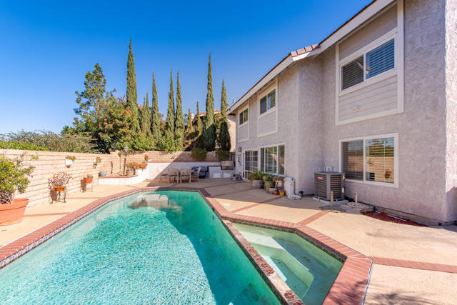 4 Bed Home for Sale in Newbury Park, California