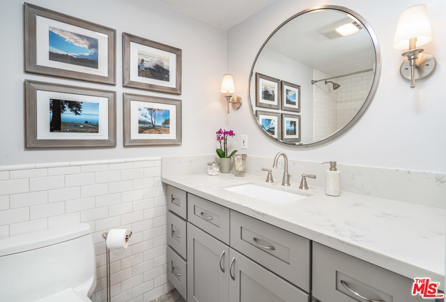 1708 ARMOUR Lane, Redondo Beach, California 90278, 3 Bedrooms Bedrooms, ,1 BathroomBathrooms,Residential,Sold,ARMOUR,18397296