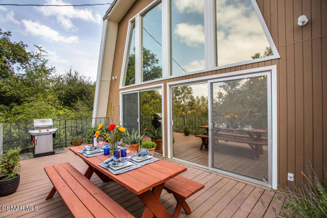 2 Bed Home for Sale in Calabasas, California