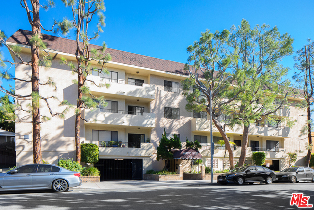 1 Bed Home for Sale in West Hollywood, California