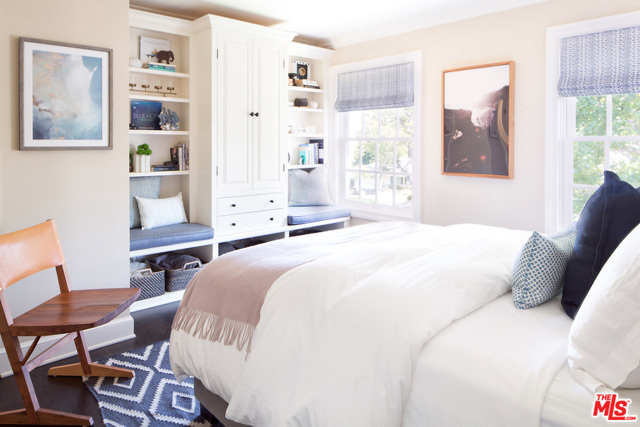 5 Bed Home for Sale in Pacific Palisades, California