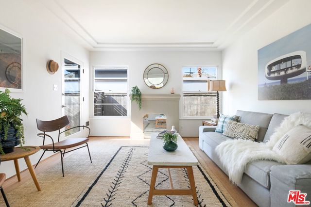 2 Bed Home for Sale in Venice, California