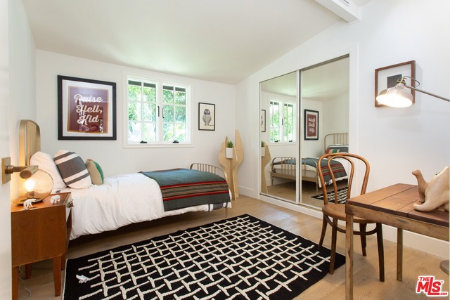 2261 CARRIAGE Drive, Rolling Hills Estates, California 90274, 4 Bedrooms Bedrooms, ,4 BathroomsBathrooms,Residential,Sold,CARRIAGE,19486406