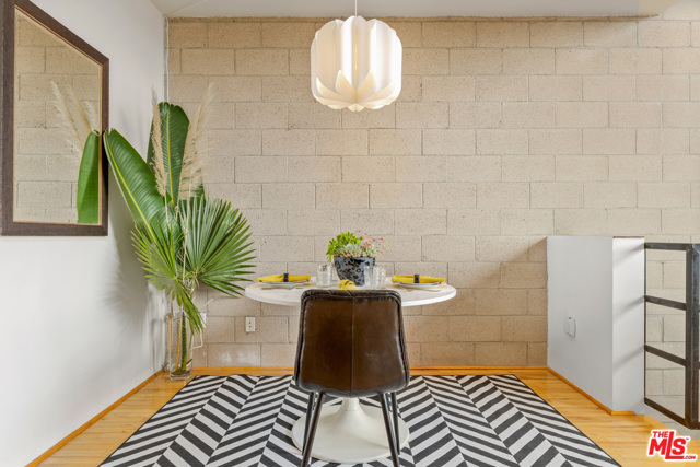 2 Bed Home for Sale in Los Angeles, California