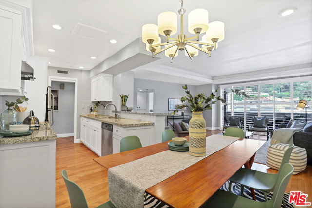 1 Bed Home for Sale in Los Angeles, California