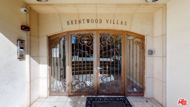 1 Bed Home for Sale in Los Angeles, California