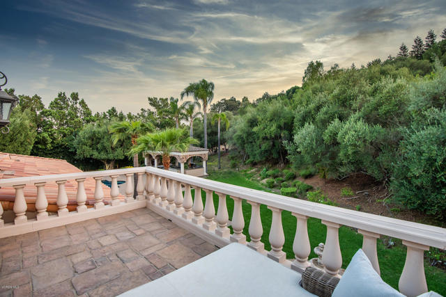 6 Bed Home for Sale in Westlake Village, California