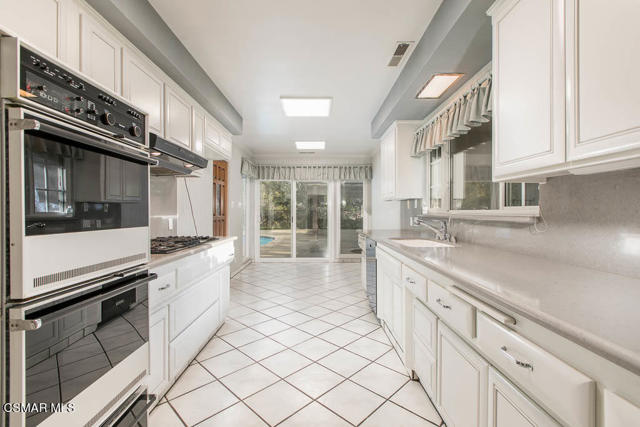3 Bed Home for Sale in Granada Hills, California
