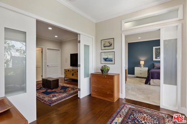 2 Bed Home for Sale in Los Angeles, California