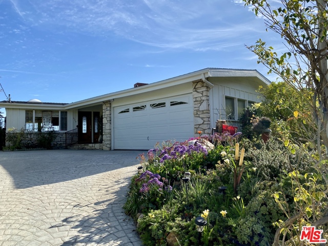 3 Bed Home for Sale in Pacific Palisades, California