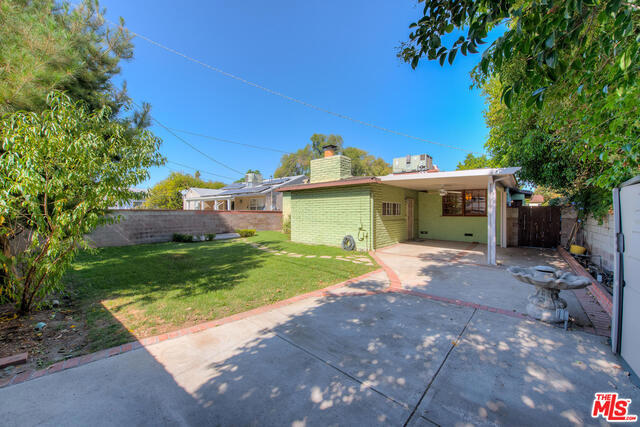 3 Bed Home for Sale in Lake Balboa, California