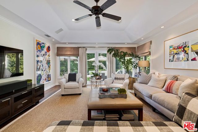 5 Bed Home for Sale in Pacific Palisades, California