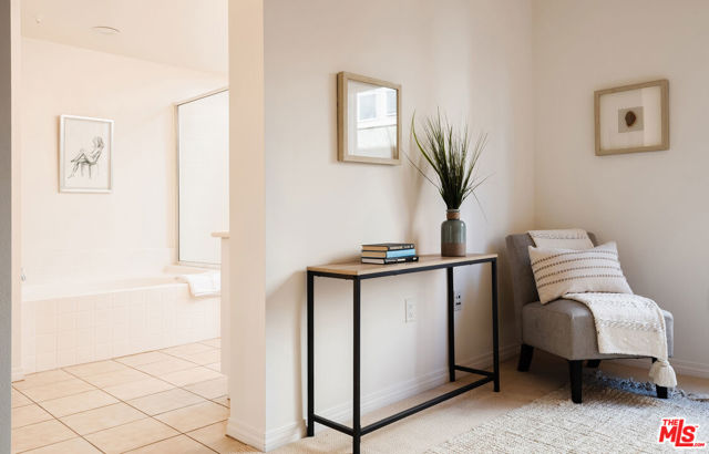 2 Bed Home for Sale in Playa Vista, California