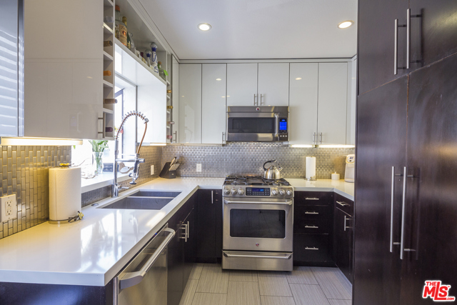 2 Bed Home for Sale in Studio City, California