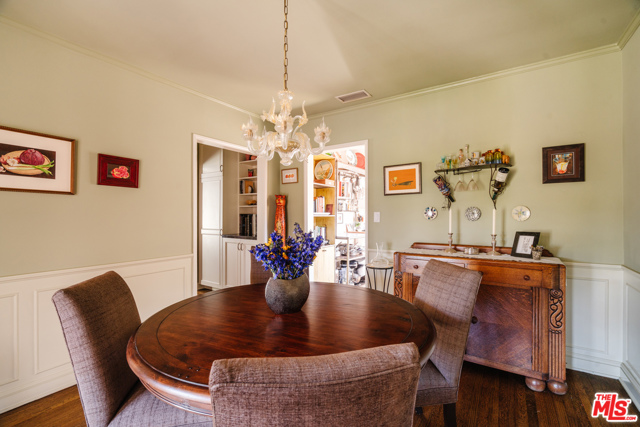 2 Bed Home for Sale in Los Angeles, California