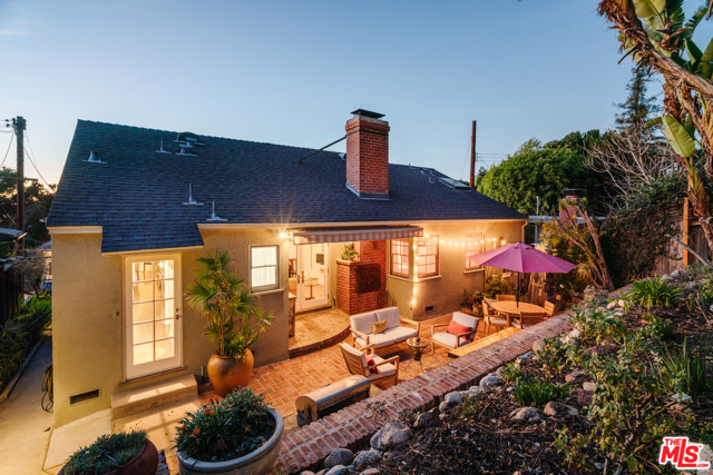 2 Bed Home for Sale in Los Angeles, California