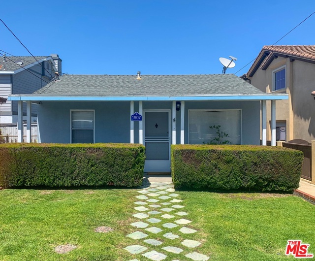 1907 NELSON Avenue, Redondo Beach, California 90278, ,Residential Income,Sold,NELSON,20586012