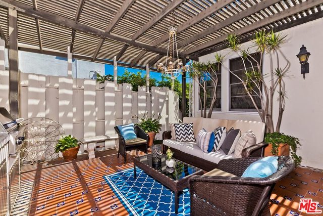 3 Bed Home for Sale in Los Angeles, California