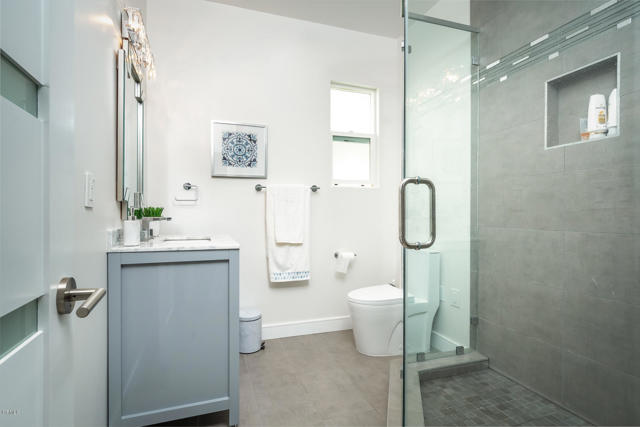 GYP_504 S Francisca Ave_060_MLS