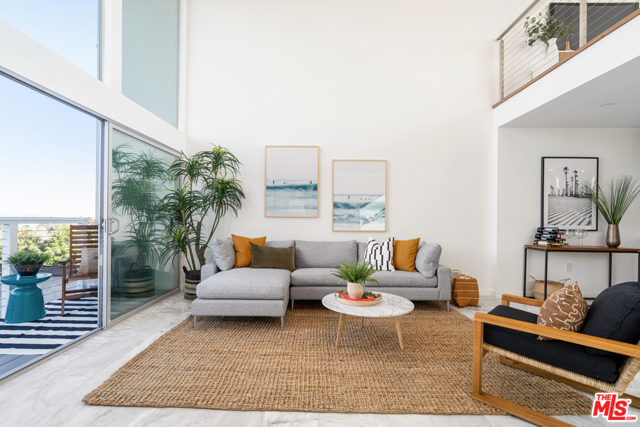 2 Bed Home for Sale in Santa Monica, California