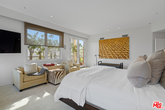 3 Bed Home for Sale in Santa Monica, California