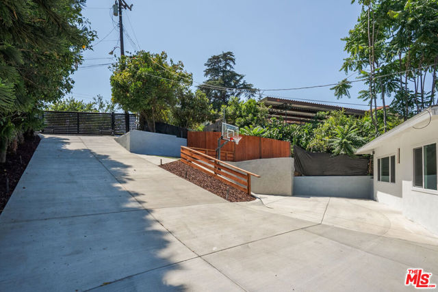 Property Photo 39