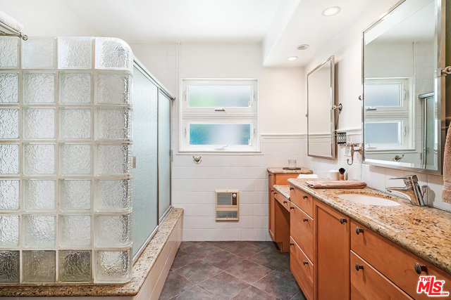 3 Bed Home for Sale in Sherman Oaks, California