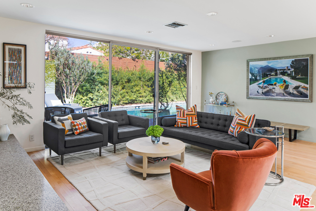 4 Bed Home for Sale in Los Angeles, California