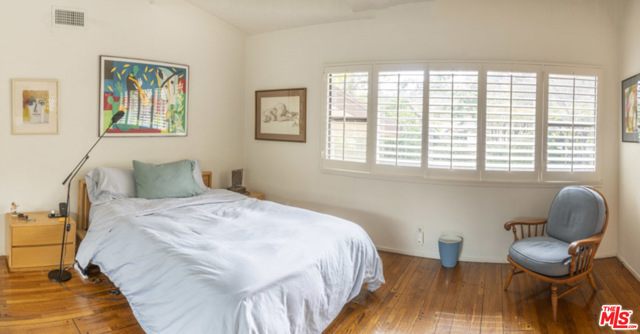 3 Bed Home for Sale in Santa Monica, California