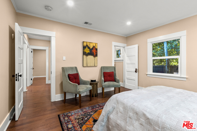 3 Bed Home for Sale in Los Angeles, California