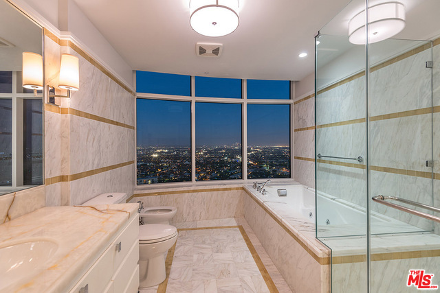 3 Bed Home for Sale in Los Angeles, California