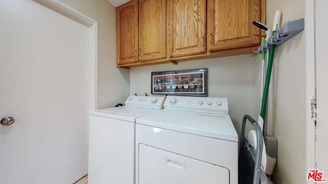 3 Bed Home for Sale in Hawthorne, California