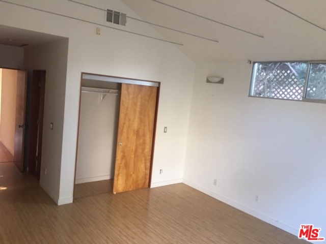 3 Bed Home for Sale in Santa Monica, California