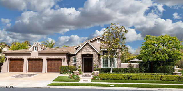 Photo of 3349 Sunset Hills Boulevard, Thousand Oaks, CA 91362