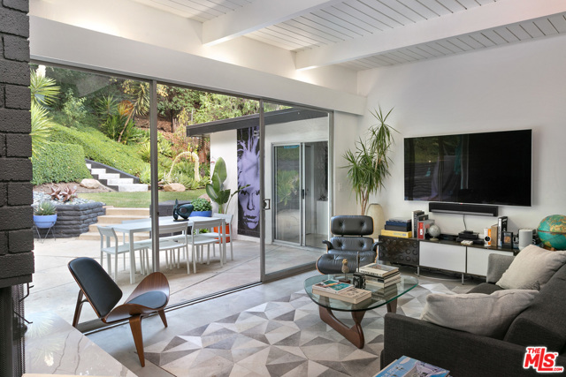 3 Bed Home for Sale in Beverly Hills, California